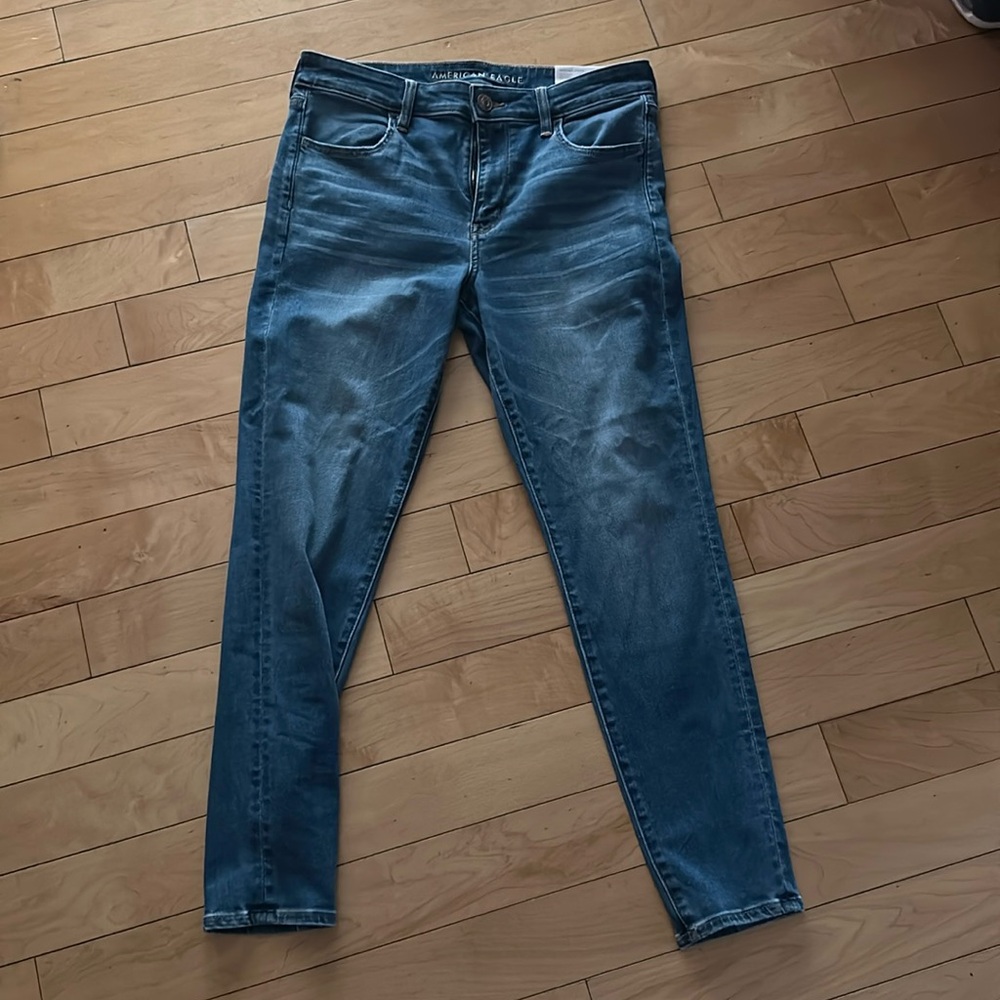 American Eagle jeans NWT